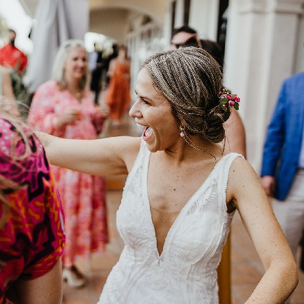 Wedding at Cabo entertainment